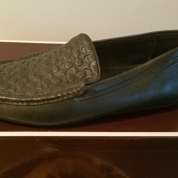 Shoes - Picture 2 of 2